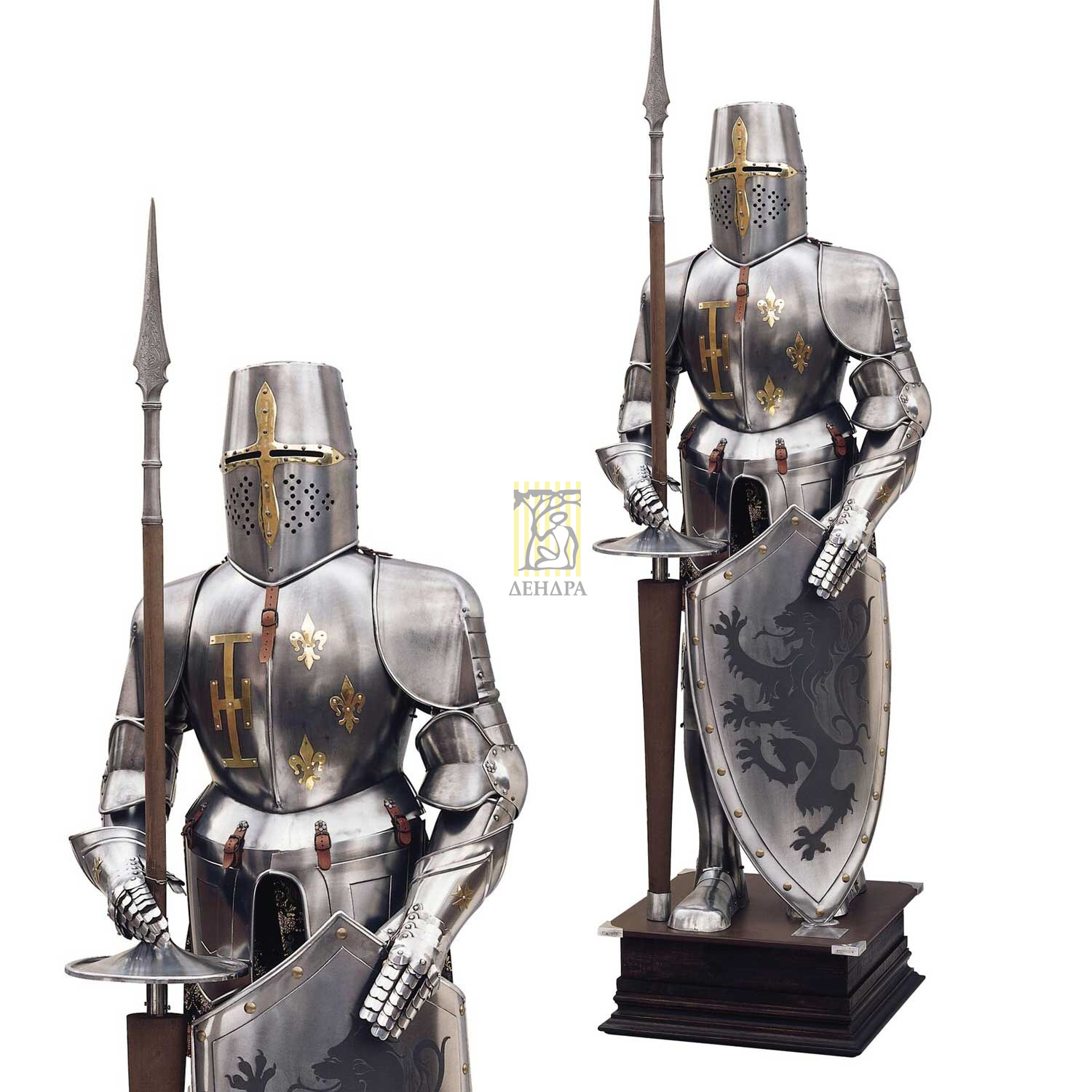Доспехи рыцарские боевые, Xii века, в полный рост, на деревянном постаменте, высота 200 см, материал