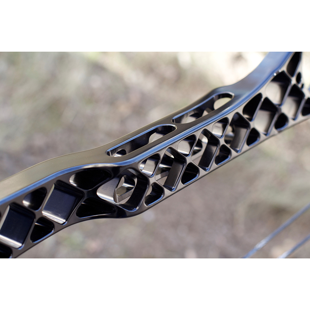 Лук блочный NO CAM TRG7, начальная скорость 321 фут в сек, сила 60 lbs, для праворуких, длина натяже