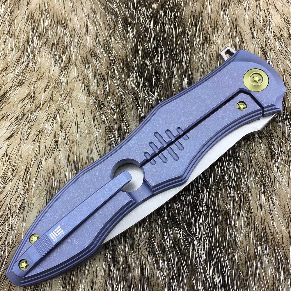 Нож складной, сталь Bohler M390, длина клинка 107 мм, рукоять титан, цвет голубой, клипса, замок fra