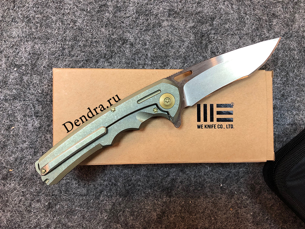 Нож складной, сталь CPM-S35VN, длина клинка 95 мм, рукоять титан, цвет зеленый, клипса, замок frame-