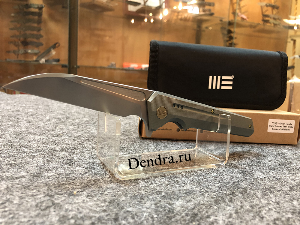 Нож складной 705B, цвет зеленый, сталь Bohler M390, длина клинка 92 мм, рукоять титан, frame-lock