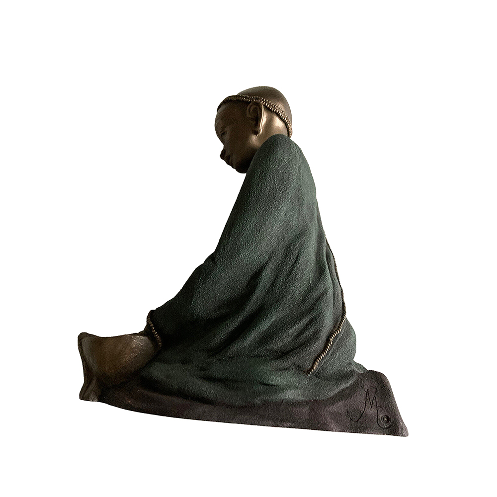 Фигурка Дети Масаи-Бахия,сидящая,патина,полистоун