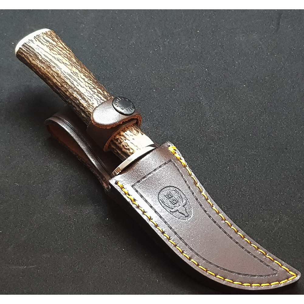 Нож "DP" с фикс клинком длиной 10 см, рукоять рог оленя, ножны кожа