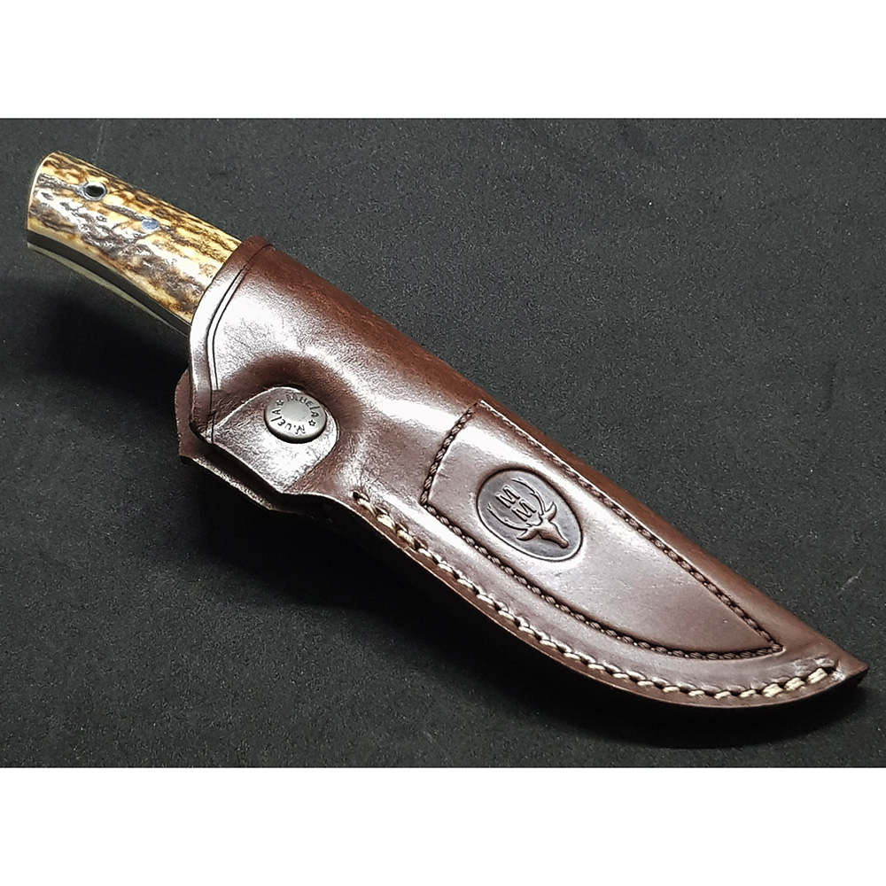 Нож "KODIAK" с фикс клинком длиной 10 см, рукоять рог оленя, ножны кожа