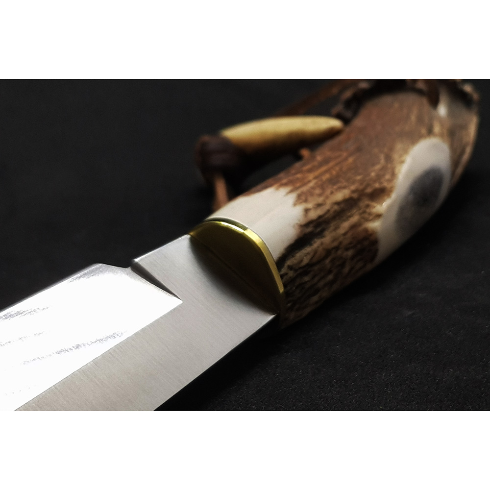 Нож "CAZ" с фикс клинком длиной 16 см, рукоять рог оленя с кроной, ножны кожа