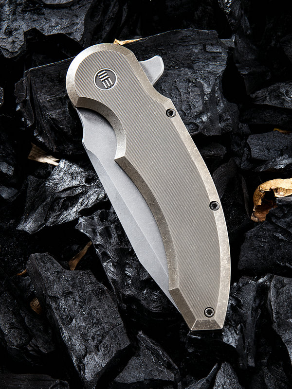 Нож складной FEROX 812A, цвет бронзовый, сталь Bohler M390 , длина клинка 92 мм, рукоять титан, fram