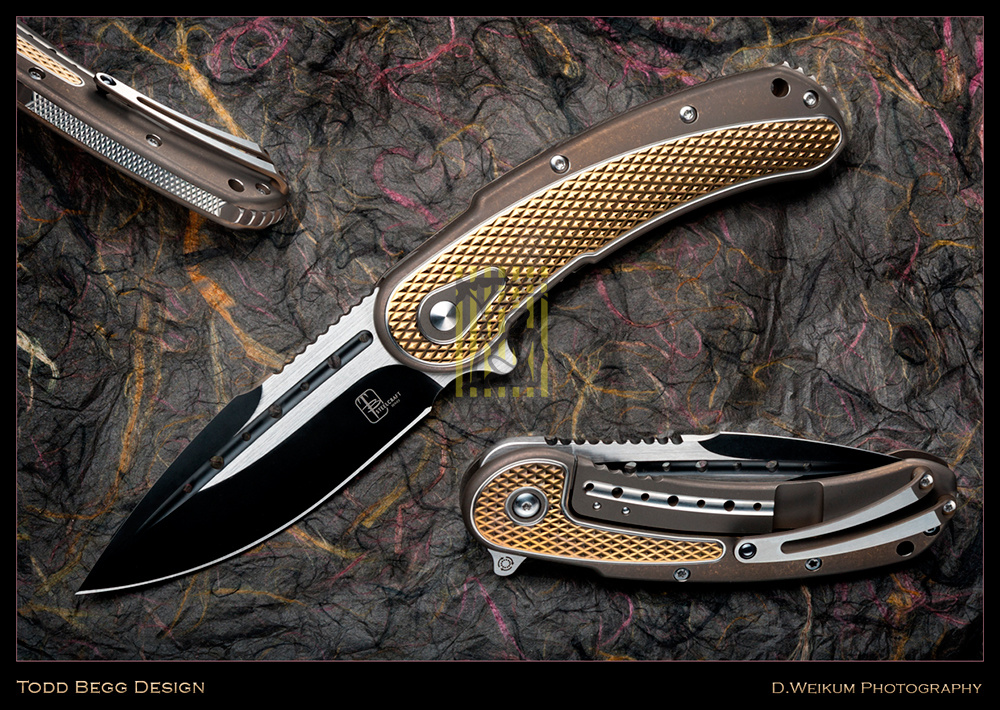 Нож Bodega, сталь CPM-S35VN, длина клинка 3.875″, покрытие клинка DLC/сатин, рукоять титан, золото с