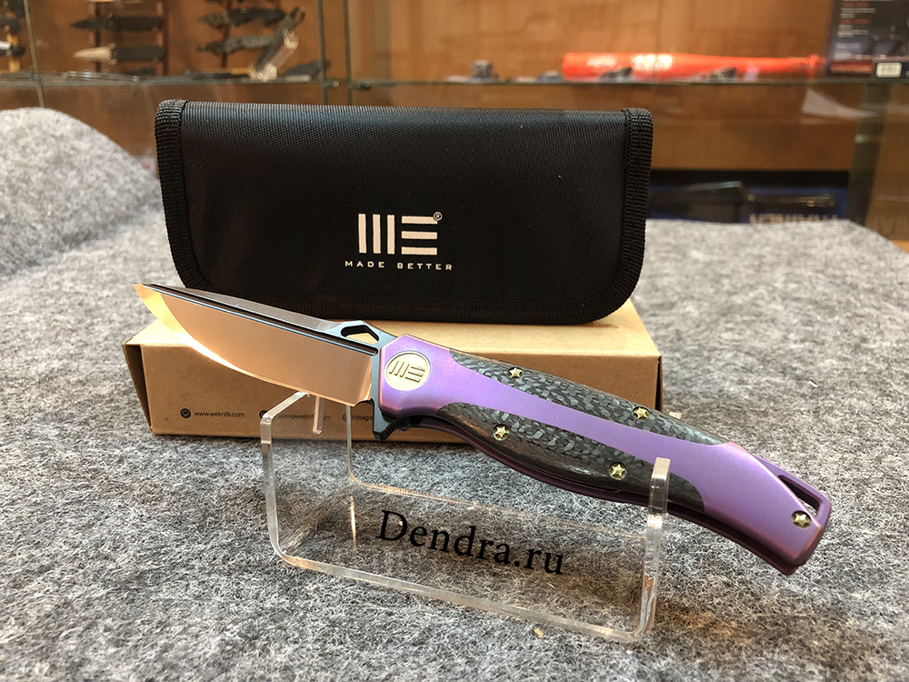 Нож складной  606CFD, цвет фиолетовый с черным, сталь CPM-S35VN, длина клинка 90 мм, рукоять титан/к