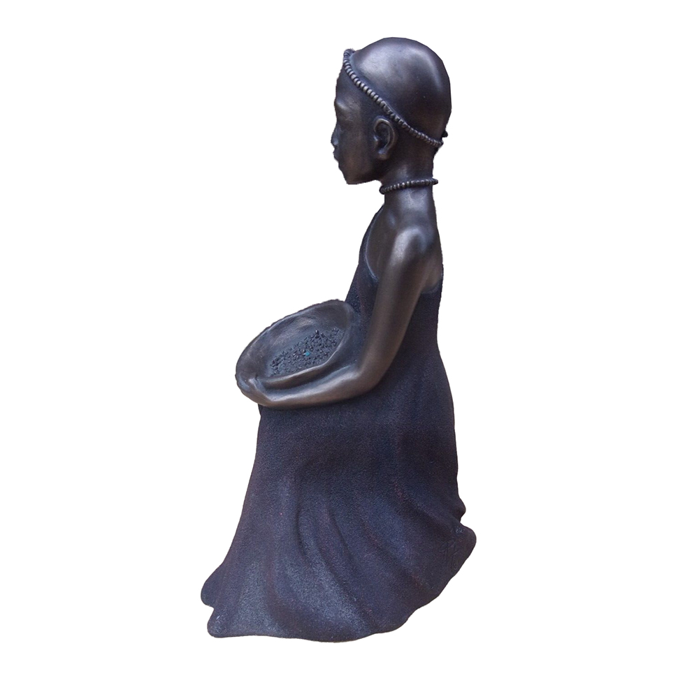 Фигурка Масаи-Кариму,сидящая,патина,полистоун