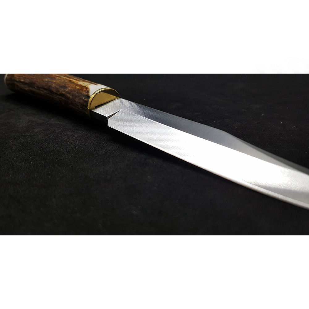 Нож серии "SH" с фикс клинком длиной 16 см, рукоять рог оленя, ножны кожа