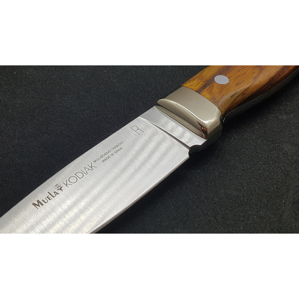 Нож "KODIAK" с фикс клинком длиной 10 см, рукоять красное дерево кокоболо, ножны кожа