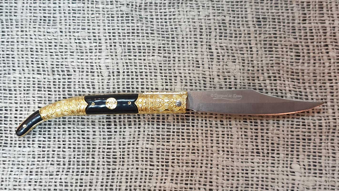 Нож складной наваха , длина клинка 8,3 см, материал клинка Stainless steel, рукоять Zamak пластик, п