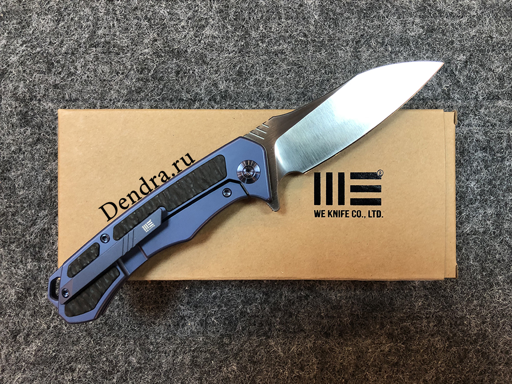 Нож складной, сталь M390, длина клинка 87,2 мм, рукоять титан/карбон файбер, цвет синий с серым, кли