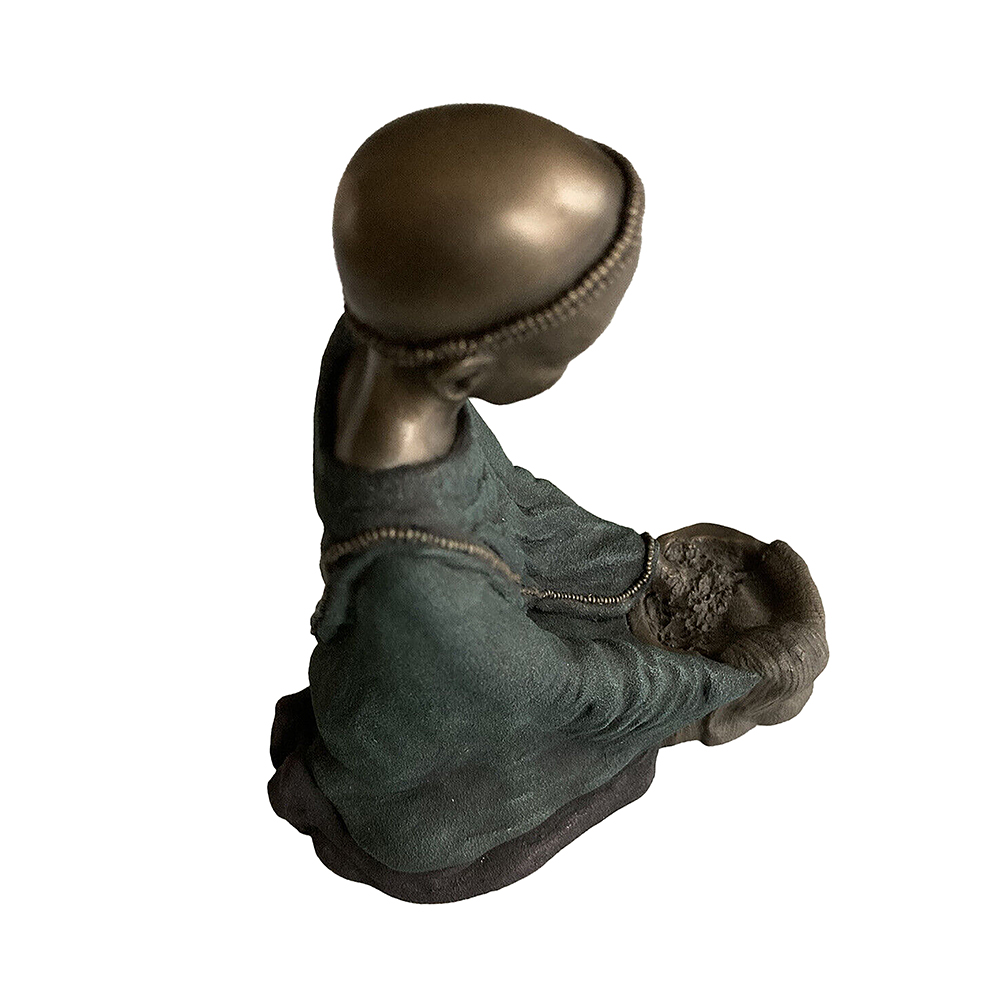 Фигурка Дети Масаи-Бахия,сидящая,патина,полистоун