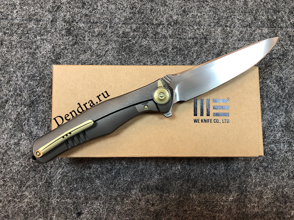 Нож 702A, сталь M390, длина клинка 100 мм, рукоять титан, цвет серый, frame-lock