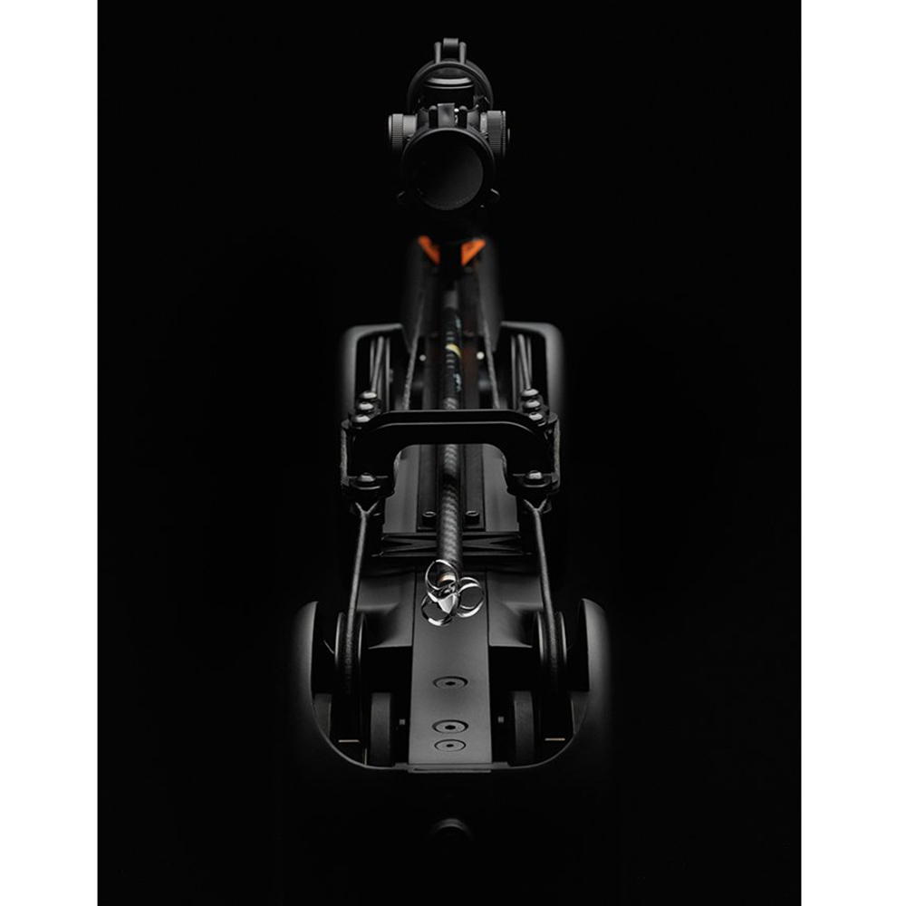 Торсионный арбалет F1, нач. скорость 360 ф/с, 109,7 м/с, длина 90 см, ход тетивы 61 см, ширина 10 см, в комплекте, цвет черный