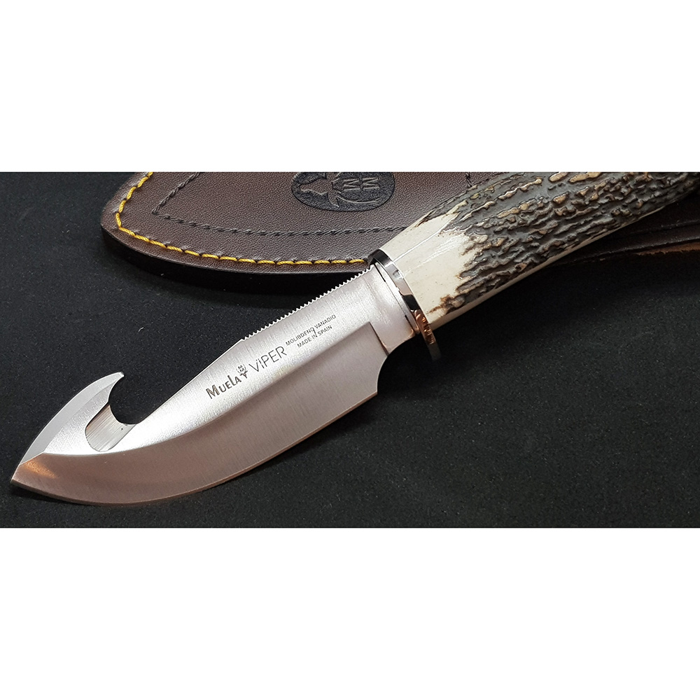 Нож-скиннер "VIPER", клинок 11 см крюк, рукоять рог оленя, ножны кожа